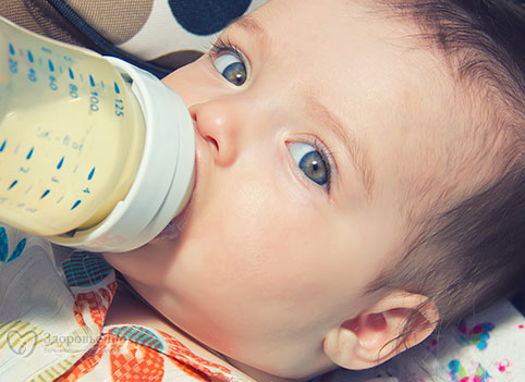 Каким молоком кормить вашего малыша?